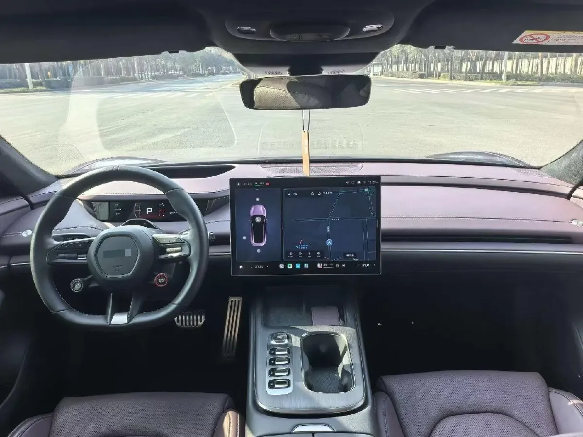 2024 MI SU7 BEV 101KWH,autocango,china used car exporter,china ev exporter,chinese used car exporter,chinese used ev exporter