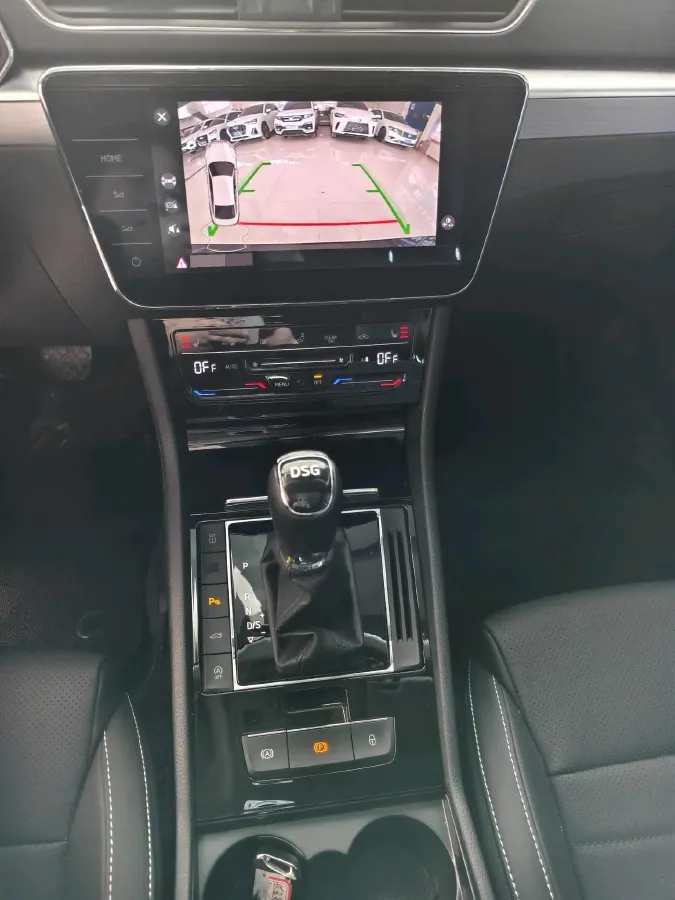 2023 Skoda Superb 1.4T 150HP L4 7DCT,autocango,china used car exporter,china ev exporter,chinese used car exporter,chinese used ev exporter