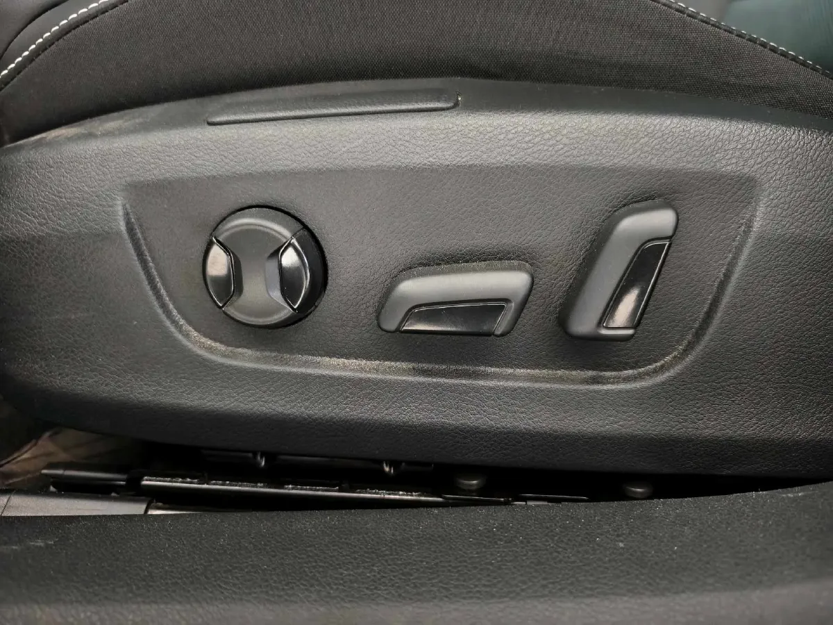 2023 Skoda Superb 1.4T 150HP L4 7DCT,autocango,china used car exporter,china ev exporter,chinese used car exporter,chinese used ev exporter