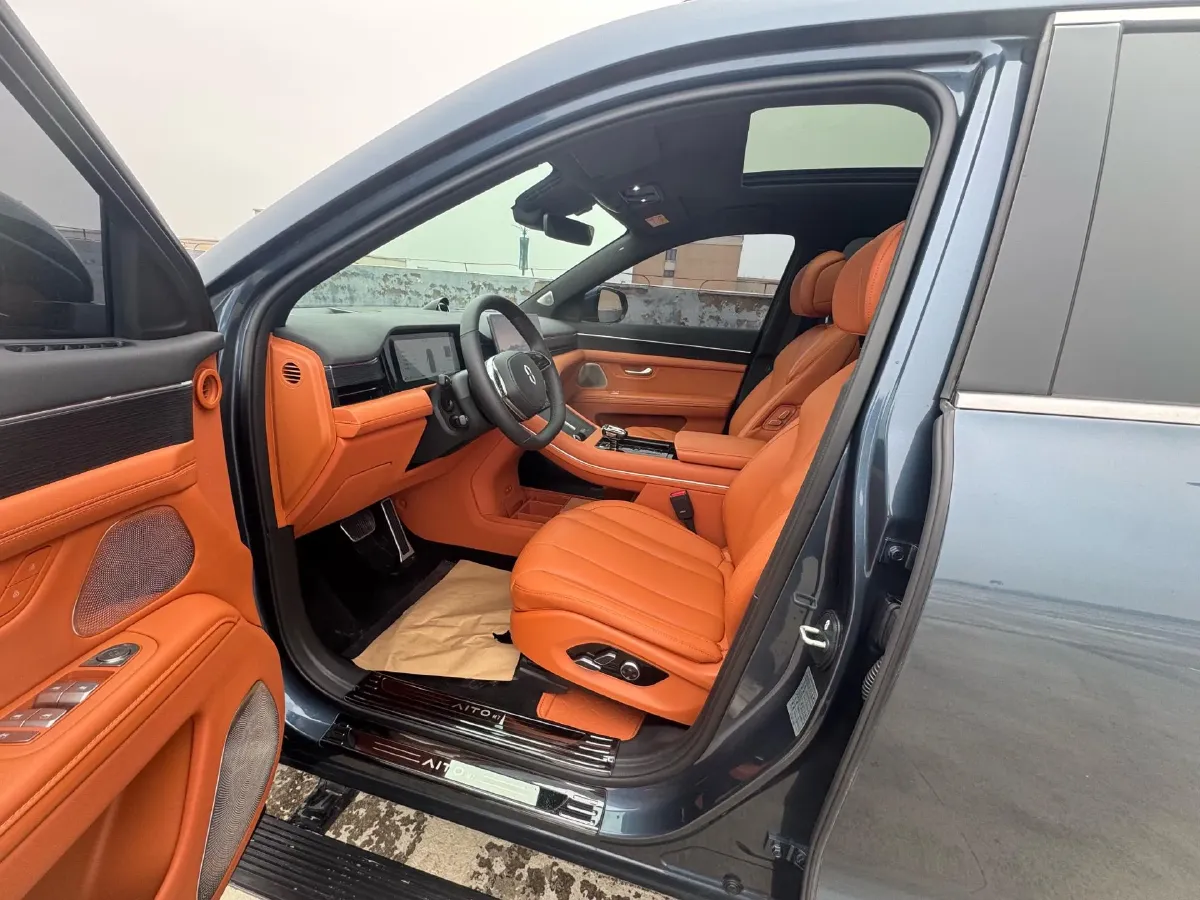 2024 AITO AITO M7 1.5T 152HP L4 REEV 42KWH,autocango,china used car exporter,china ev exporter,chinese used car exporter,chinese used ev exporter