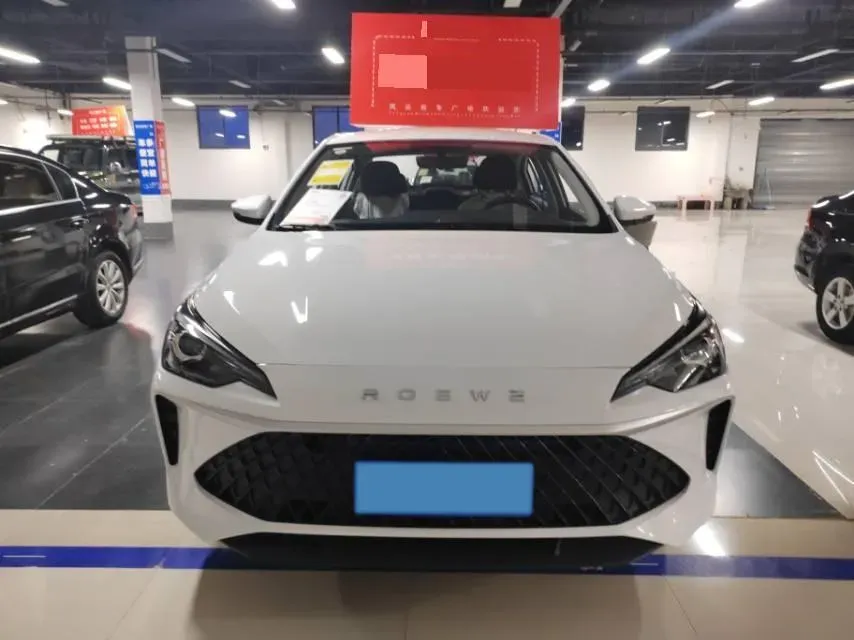 2023 Roewe i5 1.5L 129HP L4 5MT,autocango,china used car exporter,china ev exporter,chinese used car exporter,chinese used ev exporter