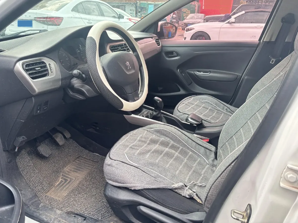 2017 Peugeot 301 1.6L 117HP L4 5MT,autocango,china used car exporter,china ev exporter,chinese used car exporter,chinese used ev exporter