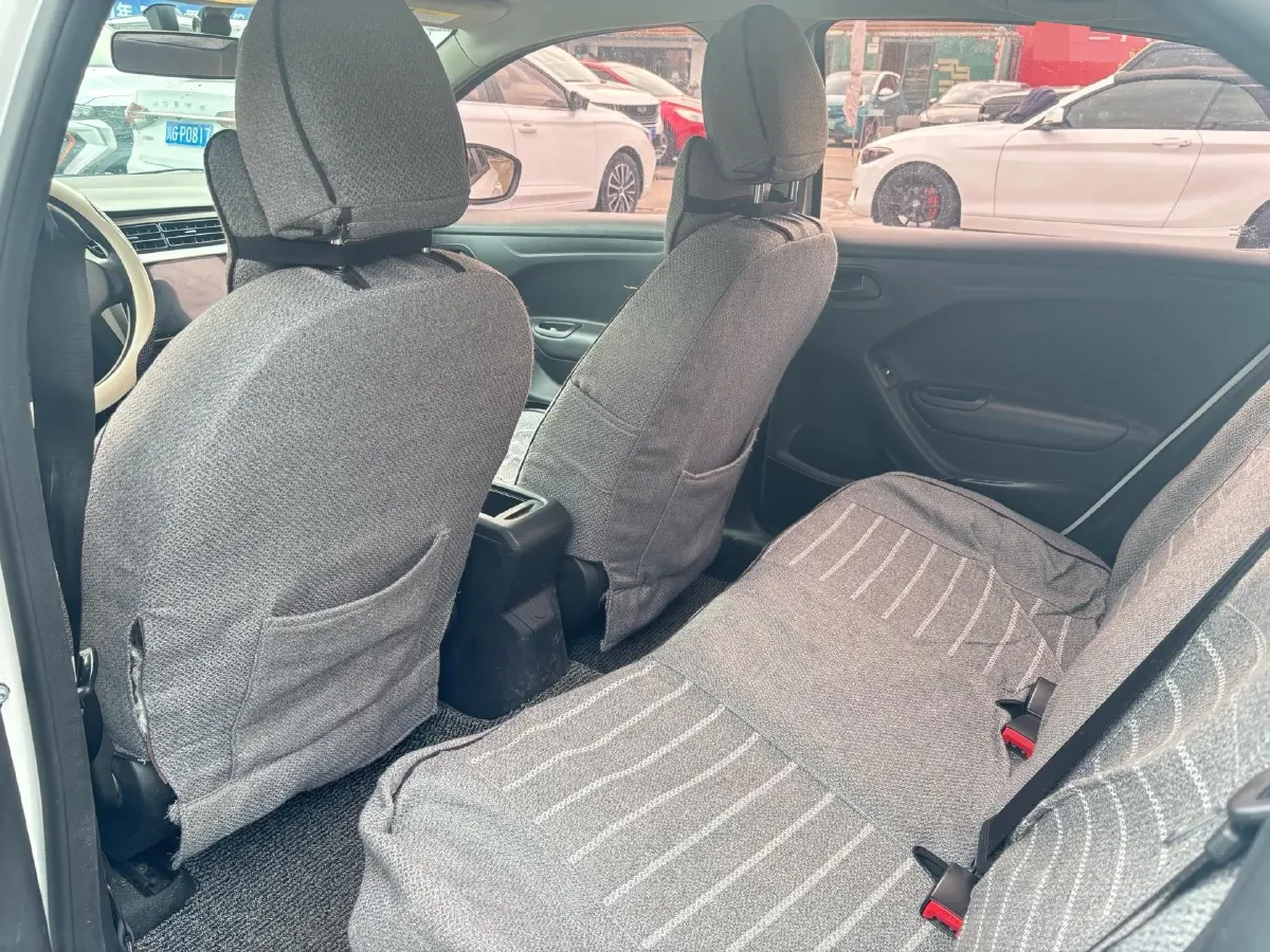 2017 Peugeot 301 1.6L 117HP L4 5MT,autocango,china used car exporter,china ev exporter,chinese used car exporter,chinese used ev exporter