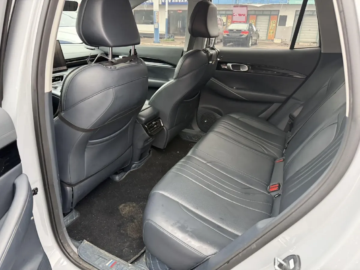 2024 YuanChen Super Van BEV 51KWH,autocango,china used car exporter,china ev exporter,chinese used car exporter,chinese used ev exporter