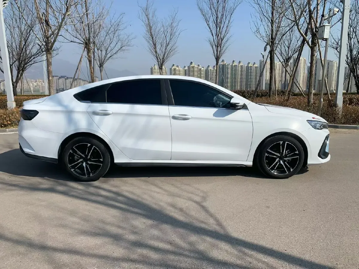2022 Geely Binray 1.5T 181HP L4 7DCT,autocango,china used car exporter,china ev exporter,chinese used car exporter,chinese used ev exporter