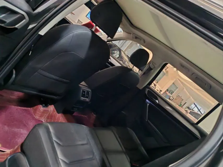 2020 Volkswagen Tayron 2.0T 186HP L4 7DCT,autocango,china used car exporter,china ev exporter,chinese used car exporter,chinese used ev exporter