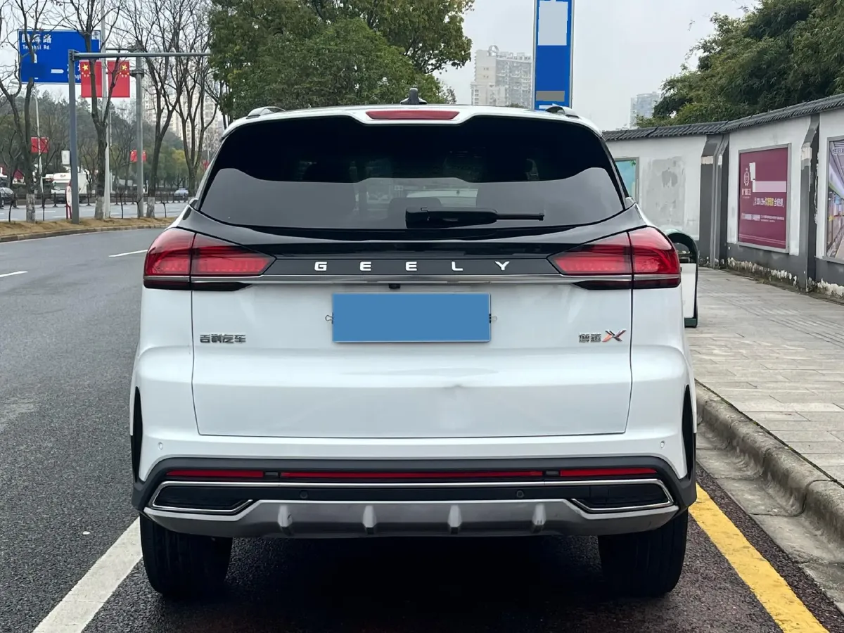 2022 Geely Azkarra 1.8T 184HP L4 7DCT,autocango,china used car exporter,china ev exporter,chinese used car exporter,chinese used ev exporter