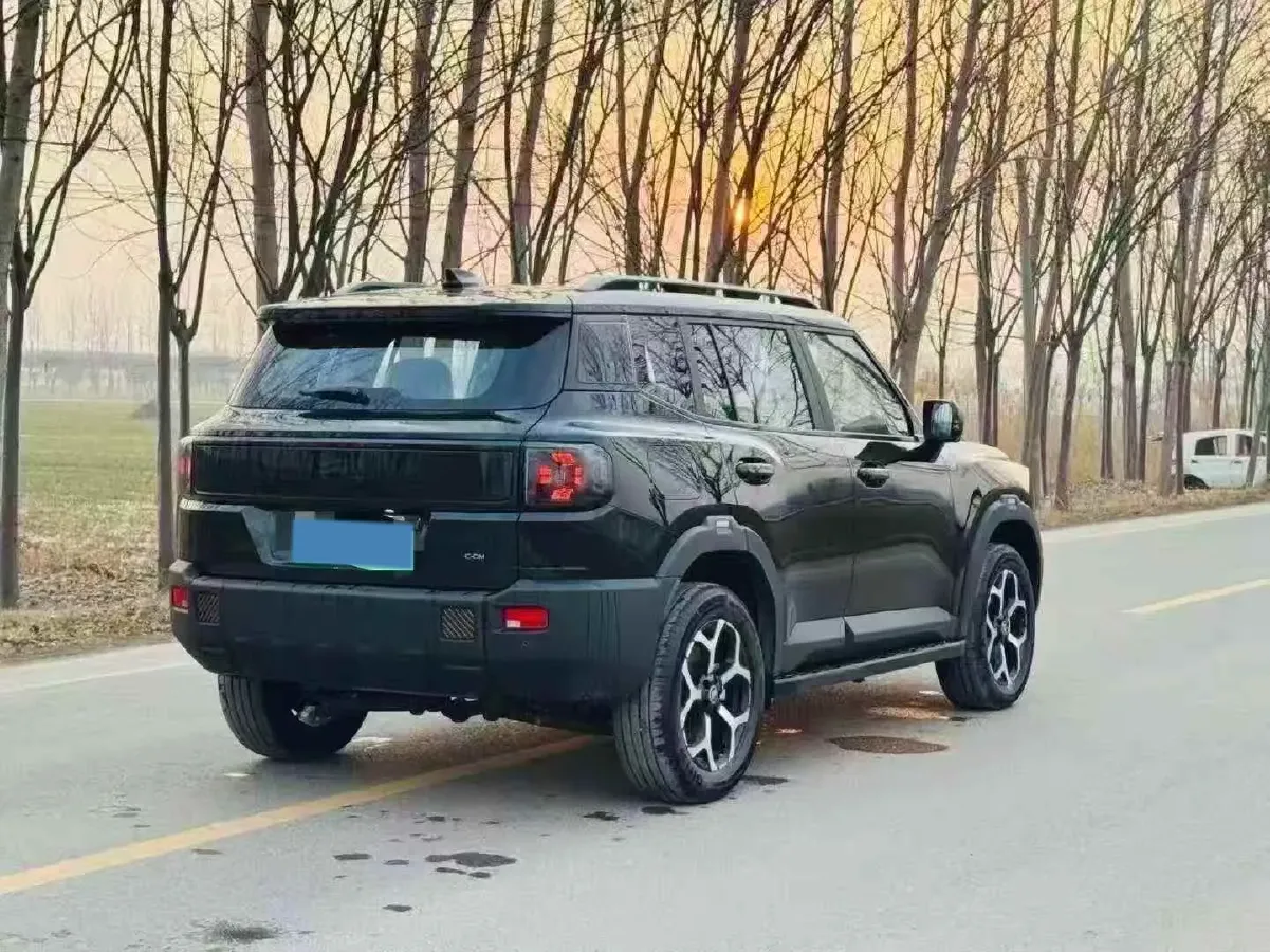 2025 MAXUS XinTu V70 2.0T 150HP L4 9AT,autocango,china used car exporter,china ev exporter,chinese used car exporter,chinese used ev exporter