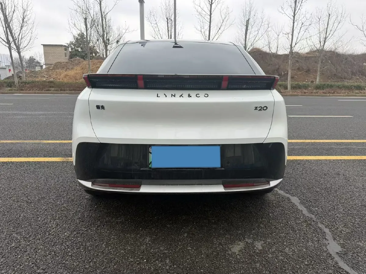 2025 Jetour Freeman 1.5T 184HP L4 7DCT,autocango,china used car exporter,china ev exporter,chinese used car exporter,chinese used ev exporter