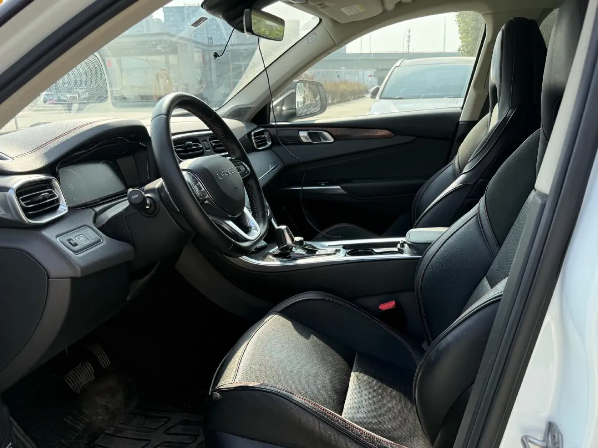 2017 Foton Sauvana 2.0T 218HP L4 6AT,autocango,china used car exporter,china ev exporter,chinese used car exporter,chinese used ev exporter