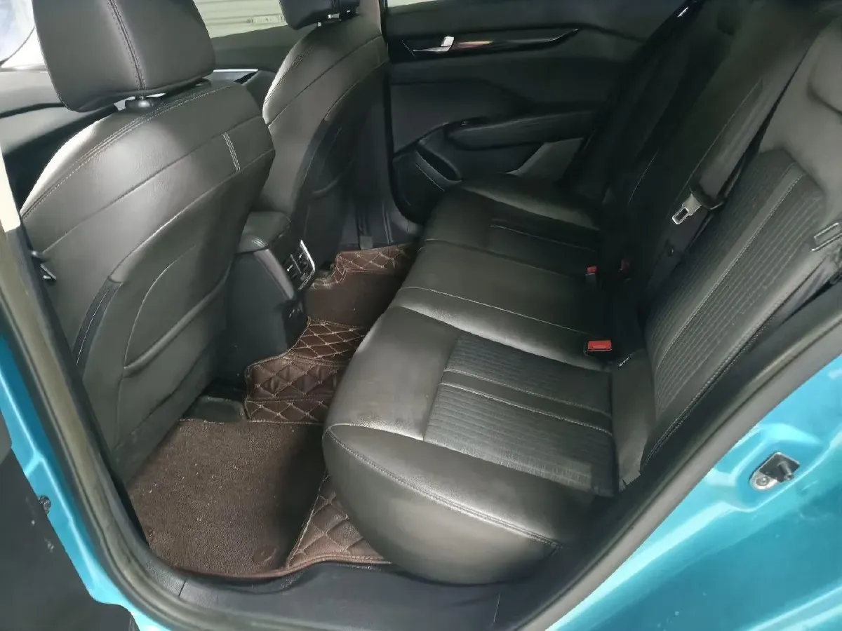 2020 DongFeng Aeolus YiXuan 1.5T 150HP L4 6DCT,autocango,china used car exporter,china ev exporter,chinese used car exporter,chinese used ev exporter