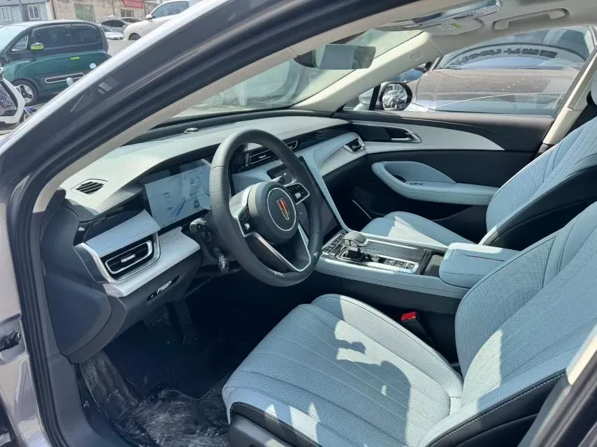 2025 HongQi H5 1.5T 150HP L4 1DHT PHEV,autocango,china used car exporter,china ev exporter,chinese used car exporter,chinese used ev exporter