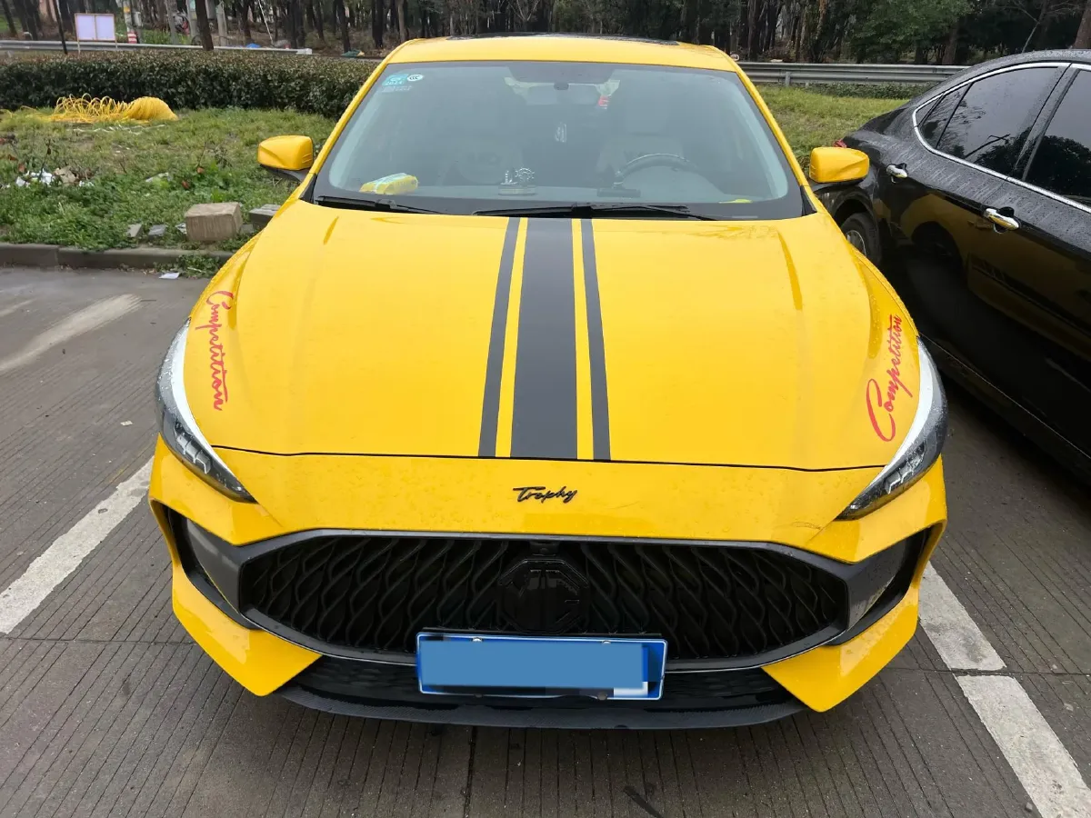 2022 MG 5 1.5L 120HP L4 5MT,autocango,china used car exporter,china ev exporter,chinese used car exporter,chinese used ev exporter