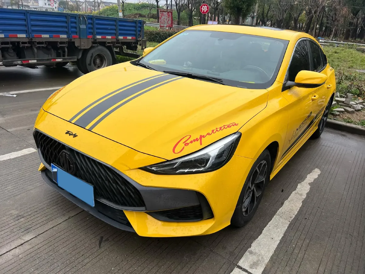 2022 MG 5 1.5L 120HP L4 5MT,autocango,china used car exporter,china ev exporter,chinese used car exporter,chinese used ev exporter