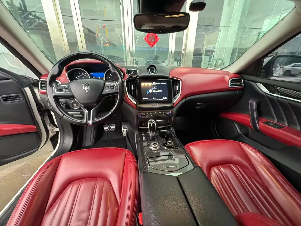 2018 Maserati Ghibli 3.0T 350HP V6 8AT,autocango,china used car exporter,china ev exporter,chinese used car exporter,chinese used ev exporter