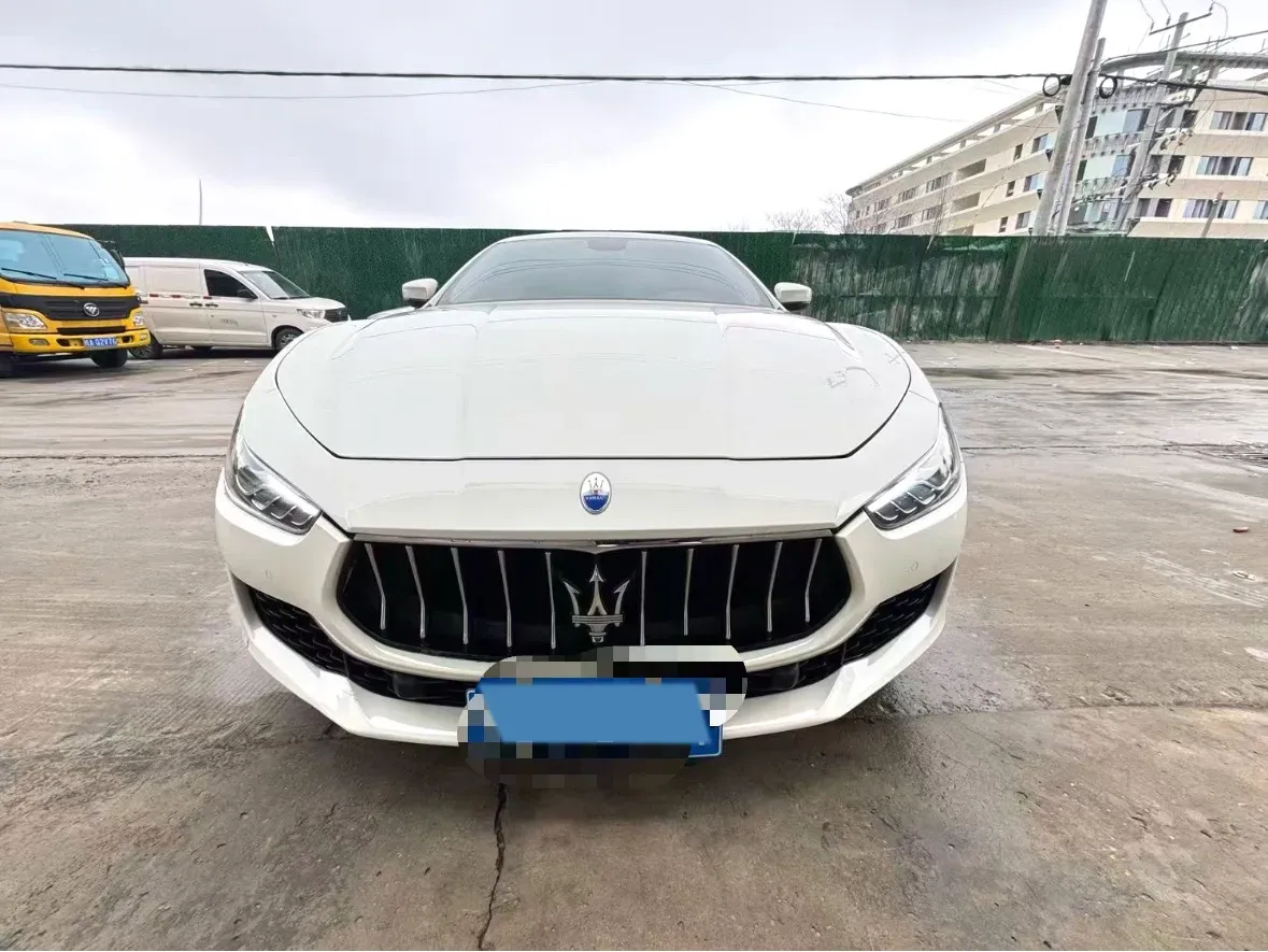 2018 Maserati Ghibli 3.0T 350HP V6 8AT,autocango,china used car exporter,china ev exporter,chinese used car exporter,chinese used ev exporter