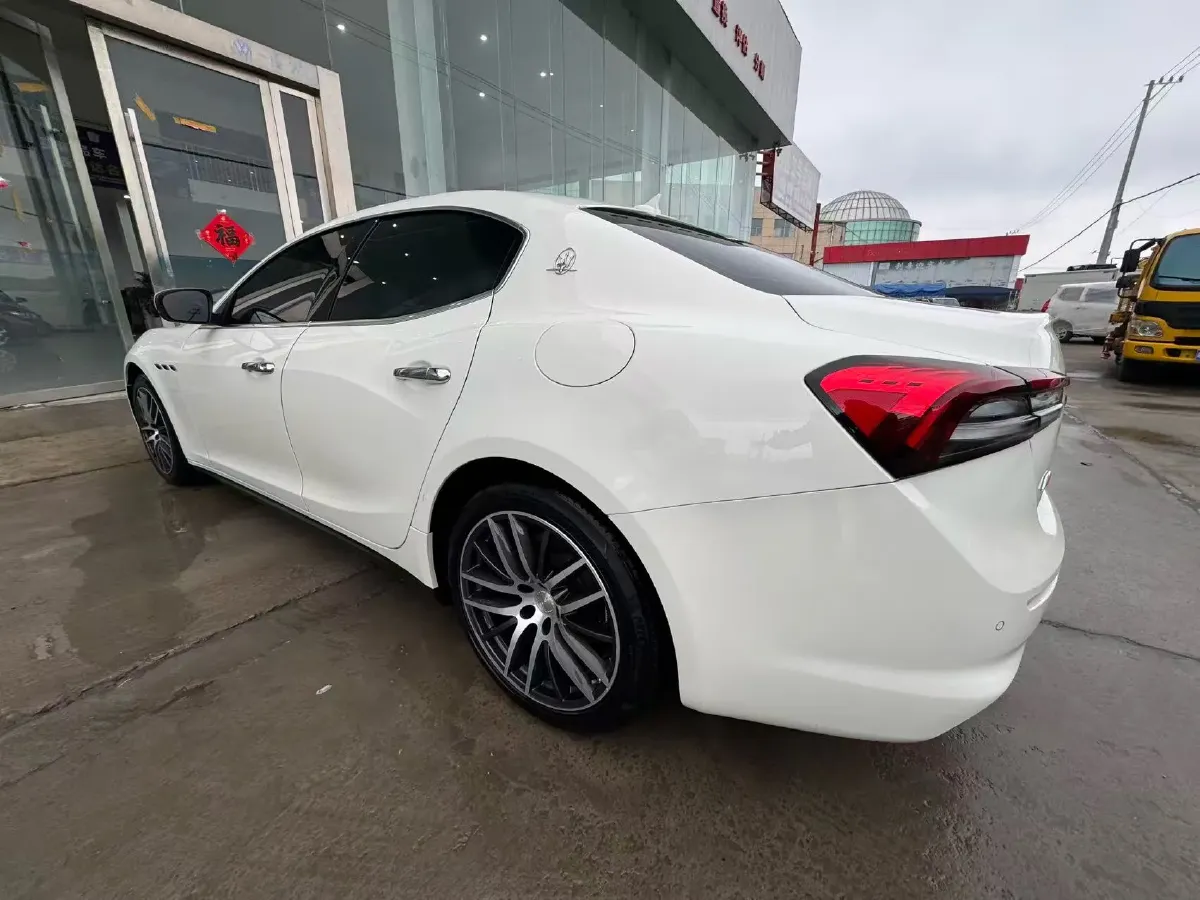 2018 Maserati Ghibli 3.0T 350HP V6 8AT,autocango,china used car exporter,china ev exporter,chinese used car exporter,chinese used ev exporter