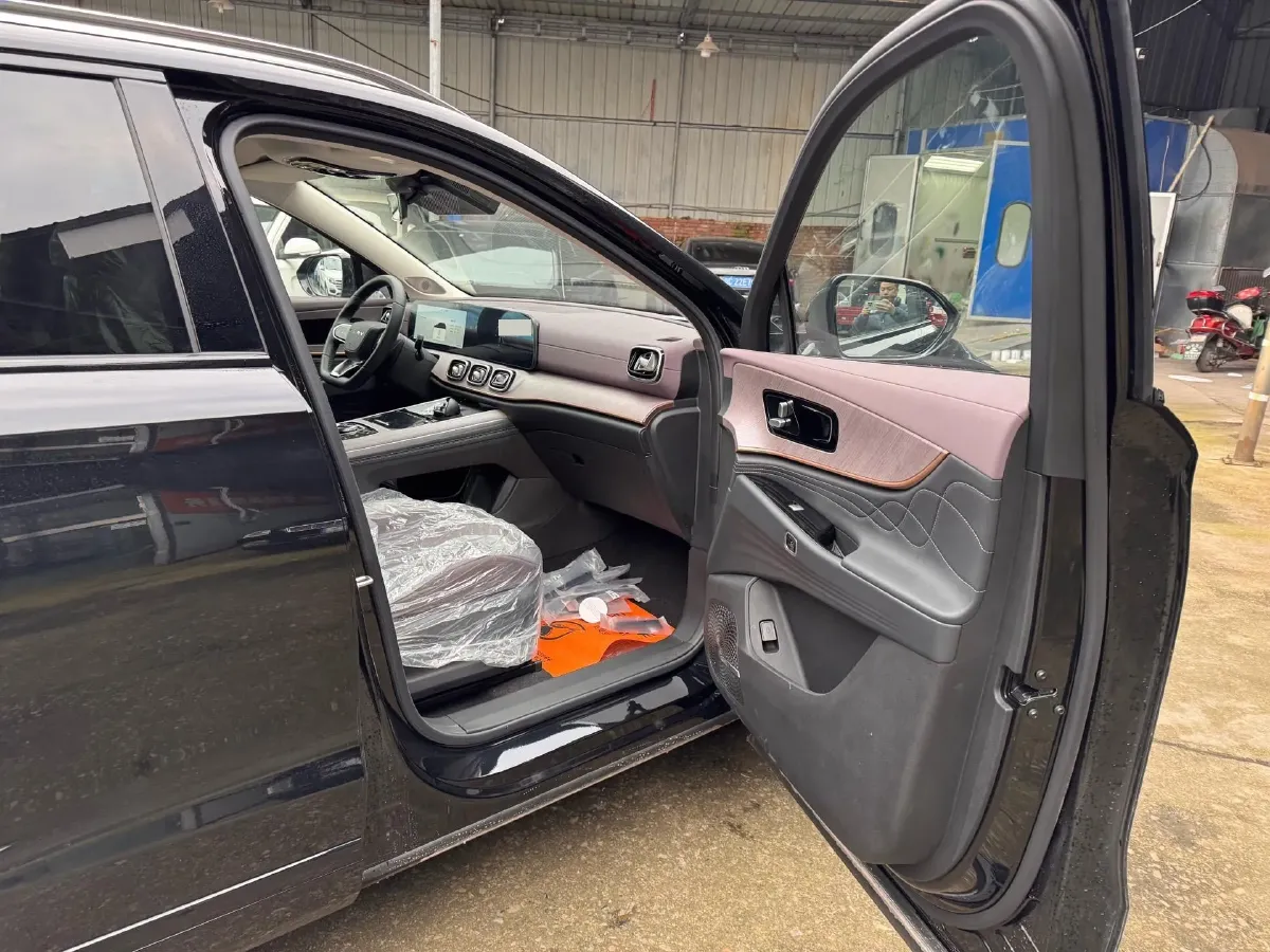 2025 Chery Tiggo9 C-DM 1.5T 156HP L4 3DHT PHEV 18.67KWH,autocango,china used car exporter,china ev exporter,chinese used car exporter,chinese used ev exporter