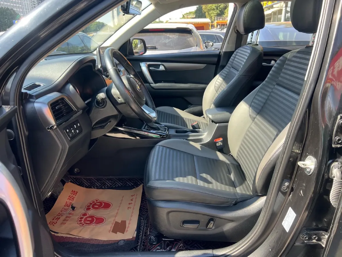 2018 Kia Sportage R 2.0L 160HP L4 6AT,autocango,china used car exporter,china ev exporter,chinese used car exporter,chinese used ev exporter