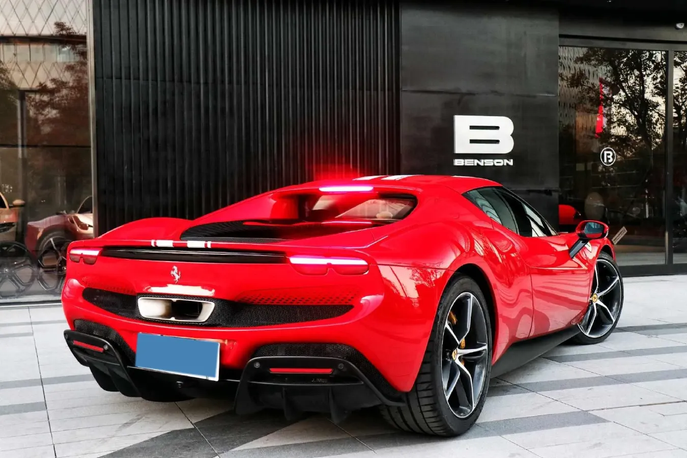 2021 Ferrari 296 3.0T 663HP V6 8DCT PHEV 7.45KWH,autocango,china used car exporter,china ev exporter,chinese used car exporter,chinese used ev exporter