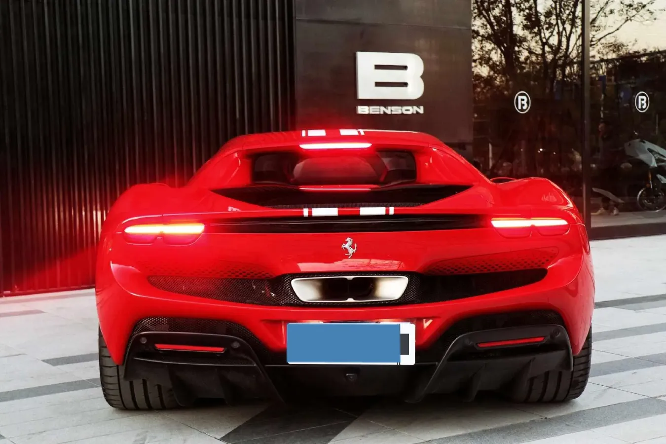 2021 Ferrari 296 3.0T 663HP V6 8DCT PHEV 7.45KWH,autocango,china used car exporter,china ev exporter,chinese used car exporter,chinese used ev exporter