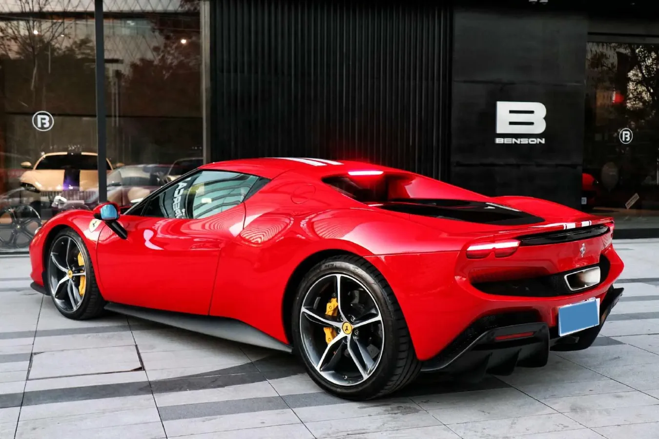 2021 Ferrari 296 3.0T 663HP V6 8DCT PHEV 7.45KWH,autocango,china used car exporter,china ev exporter,chinese used car exporter,chinese used ev exporter