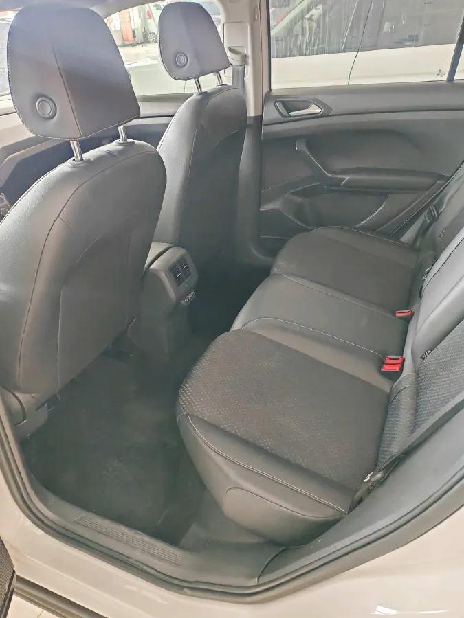 2023 Volkswagen Tacqua 1.2T 116HP L4 7DCT,autocango,china used car exporter,china ev exporter,chinese used car exporter,chinese used ev exporter