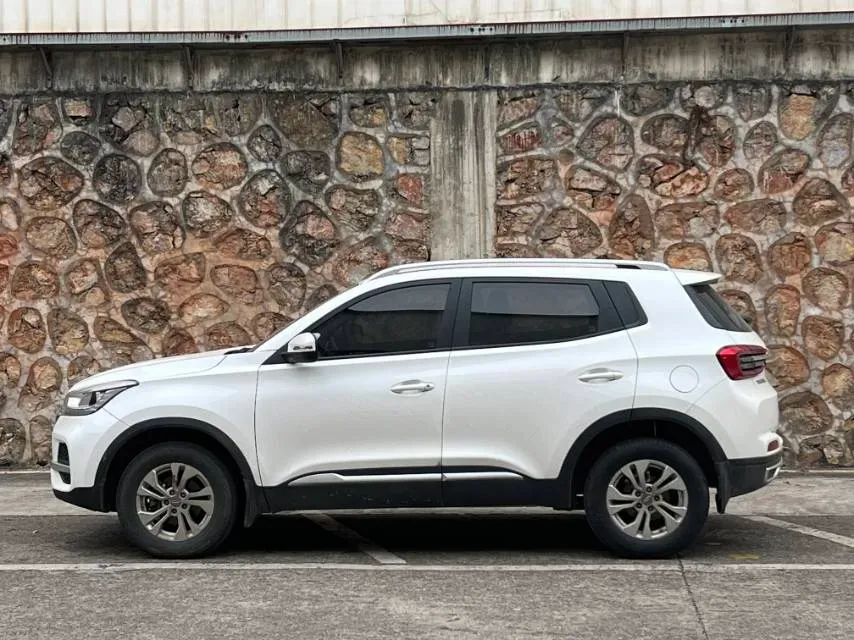 2019 Chery Tiggo 5x 1.5L 116HP L4 5MT,autocango,china used car exporter,china ev exporter,chinese used car exporter,chinese used ev exporter