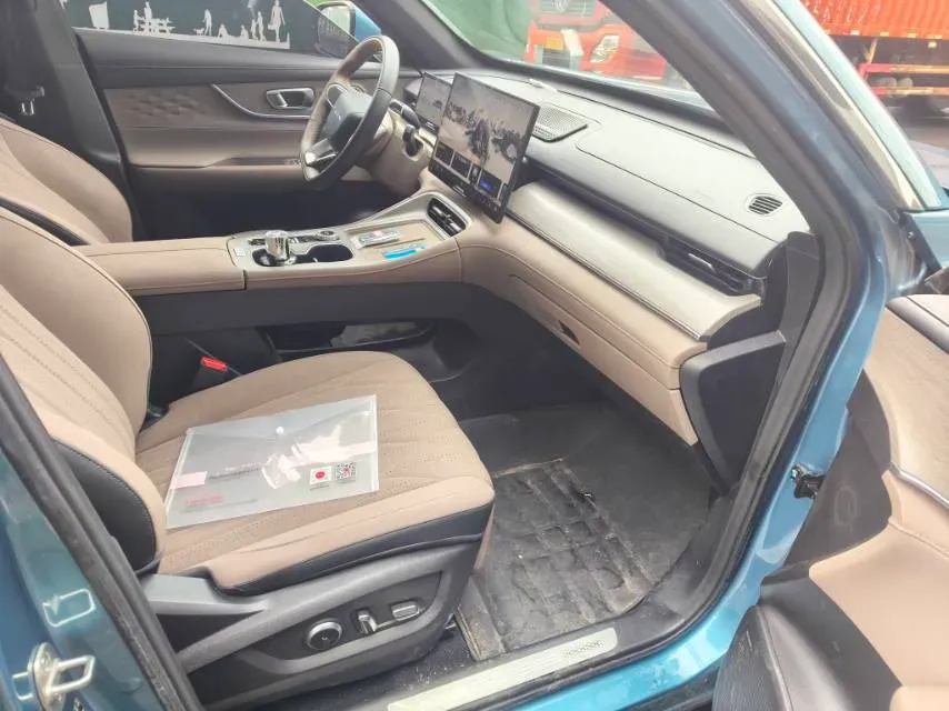 2025 Chery Tiggo8 PLUS C-DM 1.5T 156HP L4 1DHT PHEV,autocango,china used car exporter,china ev exporter,chinese used car exporter,chinese used ev exporter