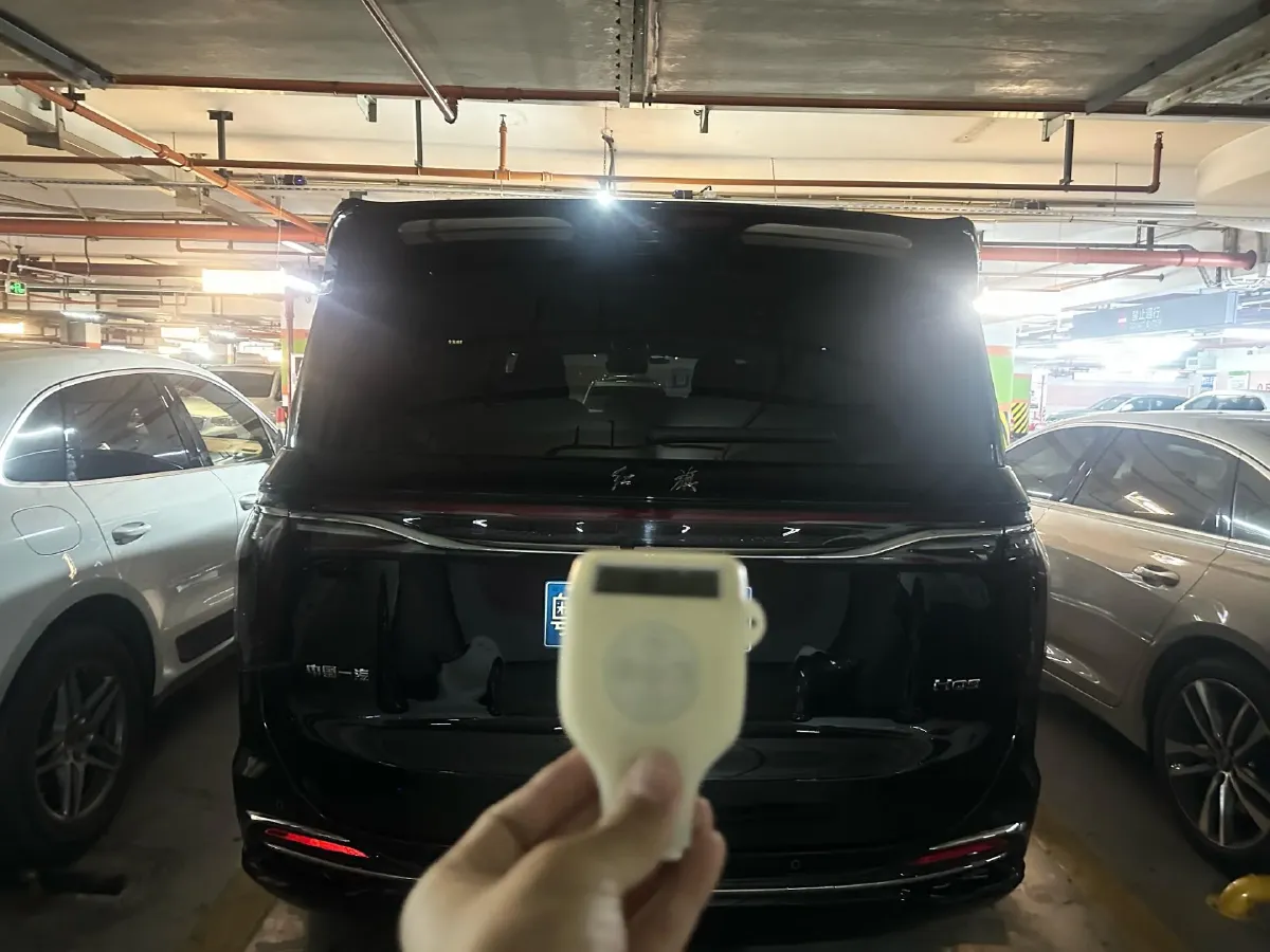 2023 HongQi HQ9 2.0T 252HP L4 8AT,autocango,china used car exporter,china ev exporter,chinese used car exporter,chinese used ev exporter