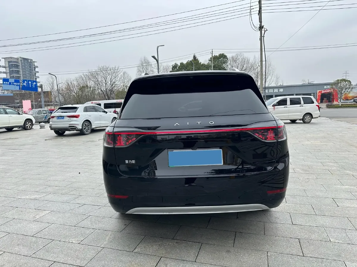2024 AITO AITO M9 1.5T 152HP L4 REEV 42KWH,autocango,china used car exporter,china ev exporter,chinese used car exporter,chinese used ev exporter