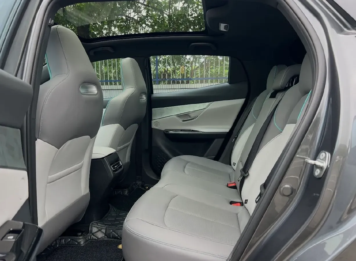 2023 ChangAn UNI-T 1.5T 188HP L4 7DCT,autocango,china used car exporter,china ev exporter,chinese used car exporter,chinese used ev exporter