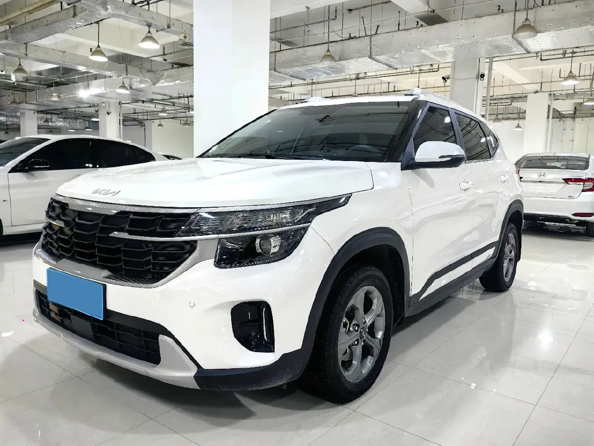 2023 Kia Seltos 1.5L 115HP L4 CVT,autocango,china used car exporter,china ev exporter,chinese used car exporter,chinese used ev exporter