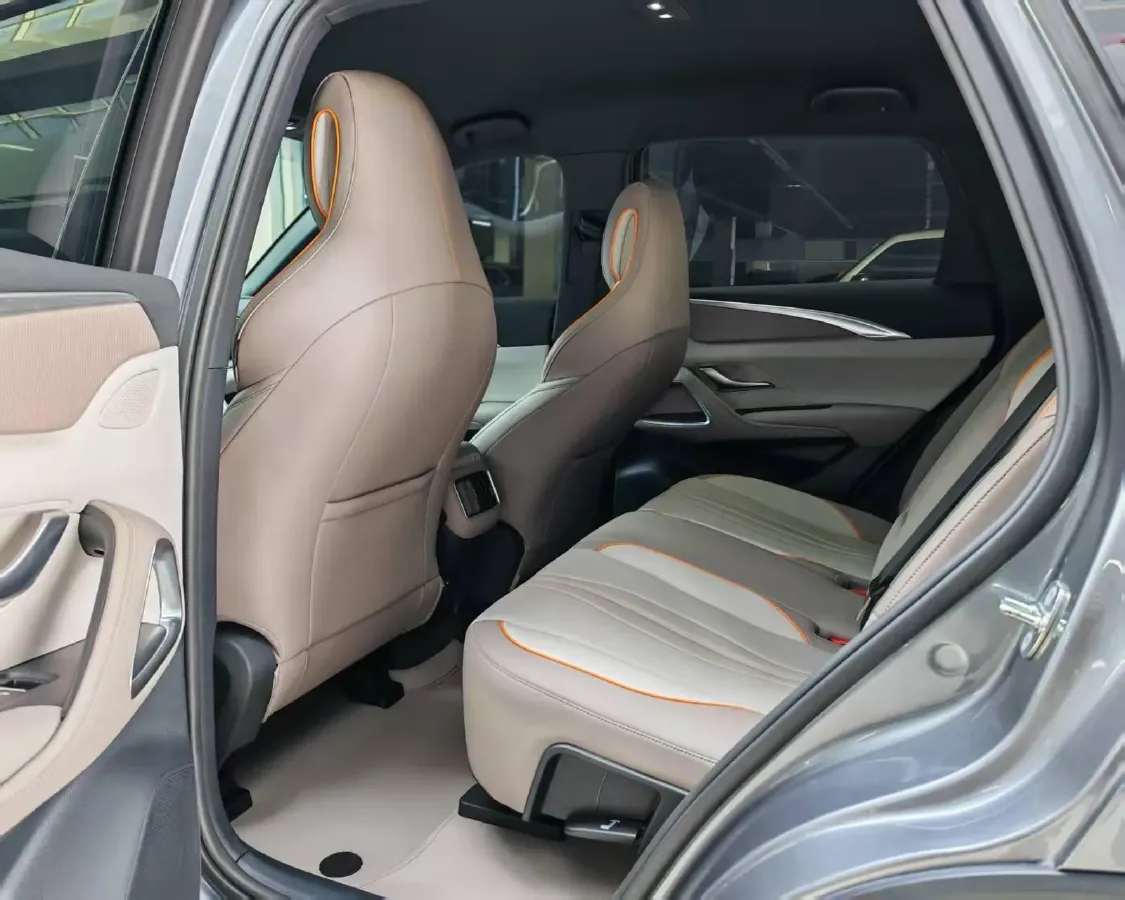 2024 BYD Song Pro 1.5L 110HP L4 E-CVT PHEV 12.9KWH,autocango,china used car exporter,china ev exporter,chinese used car exporter,chinese used ev exporter