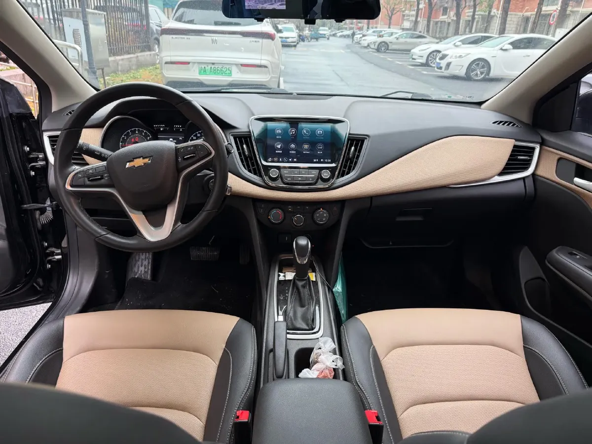 2022 Chevrolet Monza 1.5L 113HP L4 6AT,autocango,china used car exporter,china ev exporter,chinese used car exporter,chinese used ev exporter