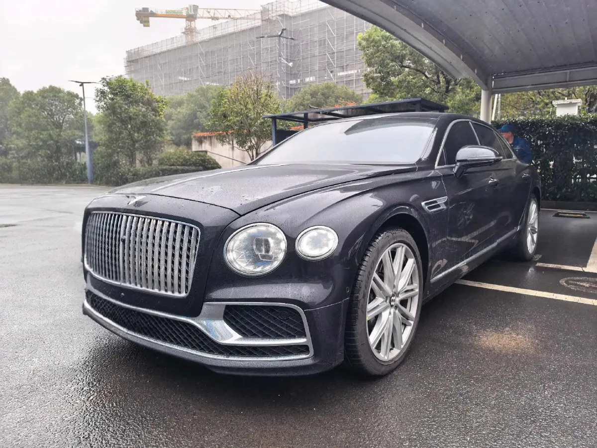 2024 Bentley Flying Spur 2.9T 416HP V6 8DCT PHEV 18KWH,autocango,china used car exporter,china ev exporter,chinese used car exporter,chinese used ev exporter