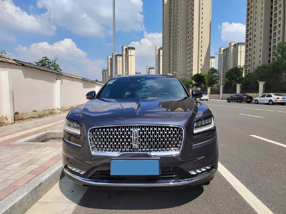 2021 Lincoln Nautilus 2.7T 322HP V6 8AT,autocango,china used car exporter,china ev exporter,chinese used car exporter,chinese used ev exporter