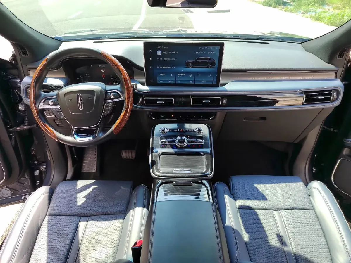 2021 Lincoln Nautilus 2.7T 322HP V6 8AT,autocango,china used car exporter,china ev exporter,chinese used car exporter,chinese used ev exporter