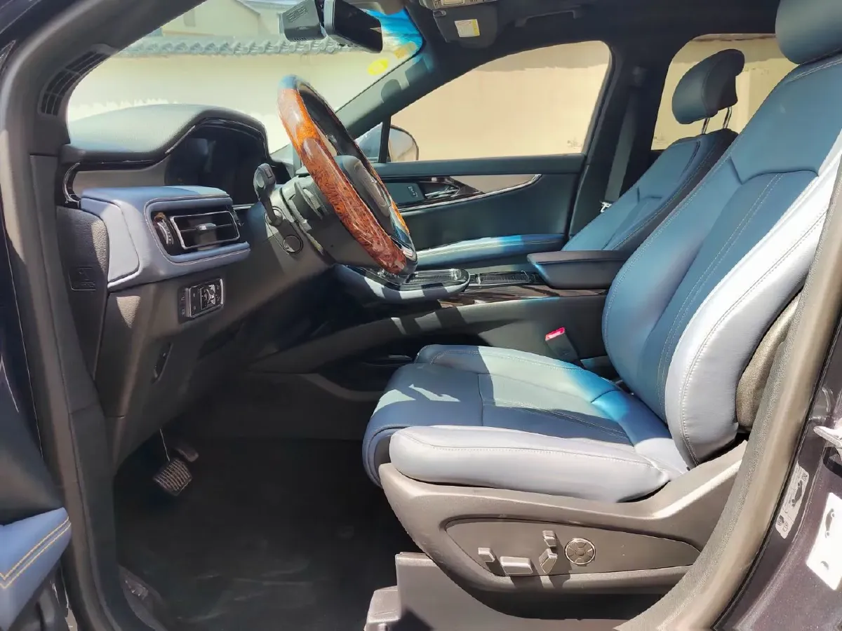 2021 Lincoln Nautilus 2.7T 322HP V6 8AT,autocango,china used car exporter,china ev exporter,chinese used car exporter,chinese used ev exporter