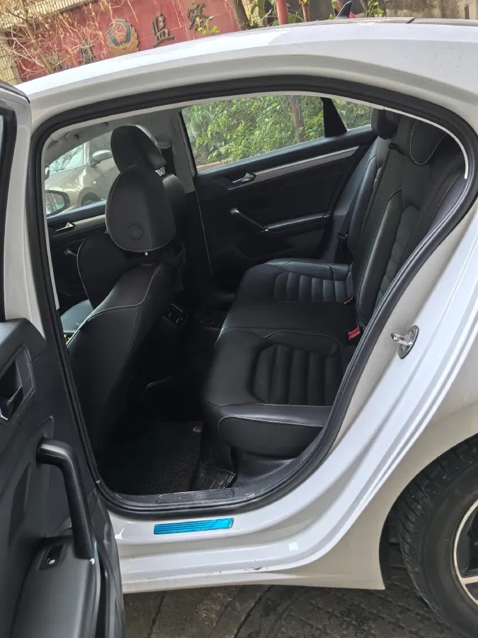 2019 Volkswagen Passat 1.4T 150HP L4 7DCT,autocango,china used car exporter,china ev exporter,chinese used car exporter,chinese used ev exporter