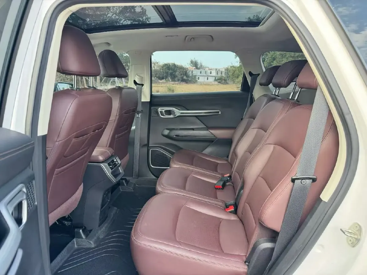 2020 Geely Okavango 1.8T 184HP L4 7DCT,autocango,china used car exporter,china ev exporter,chinese used car exporter,chinese used ev exporter