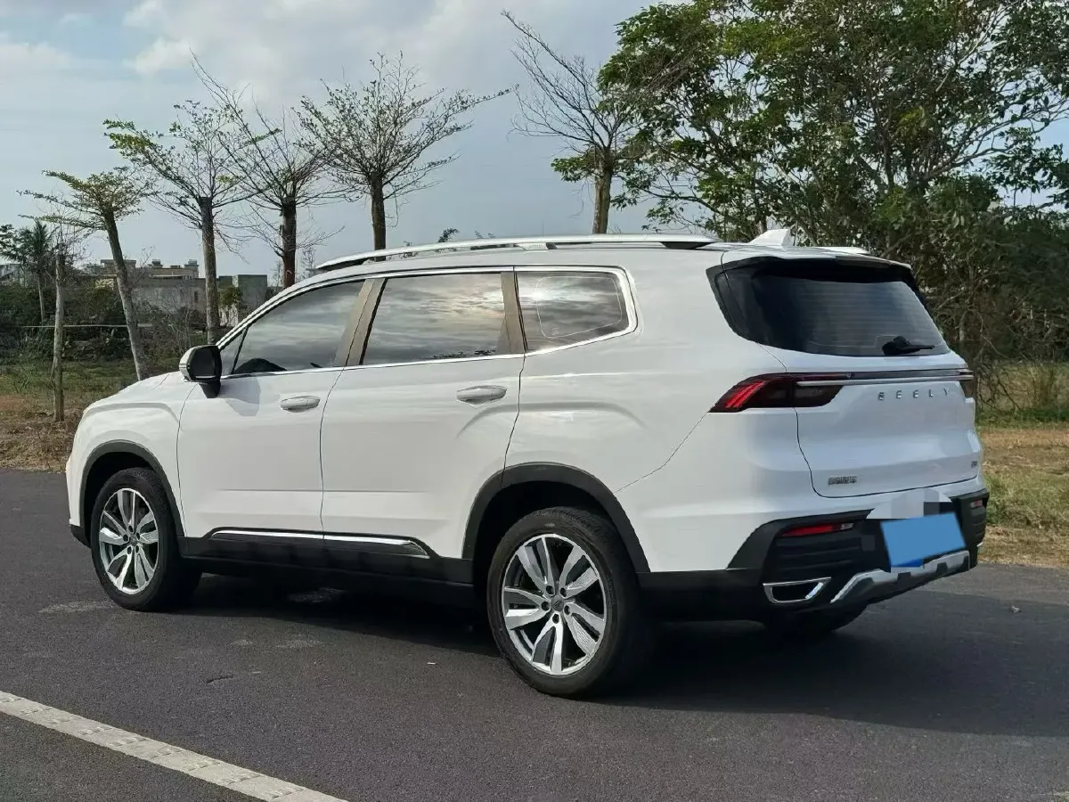 2020 Geely Okavango 1.8T 184HP L4 7DCT,autocango,china used car exporter,china ev exporter,chinese used car exporter,chinese used ev exporter