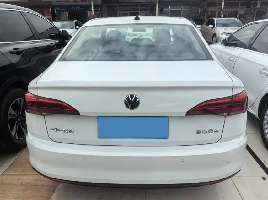 2021 Volkswagen Bora 1.5L 113HP L4 6AT,autocango,china used car exporter,china ev exporter,chinese used car exporter,chinese used ev exporter