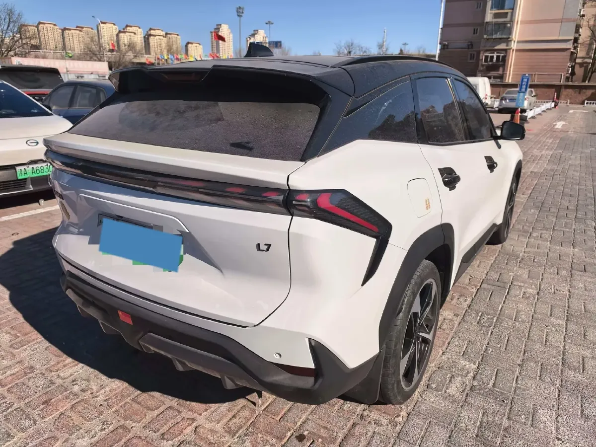 2023 Geely Galaxy L7 1.5T 163HP L4 3DHT PHEV 18.7KWH,autocango,china used car exporter,china ev exporter,chinese used car exporter,chinese used ev exporter