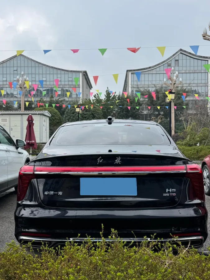 2024 HongQi H5 1.5T 169HP L4 7DCT,autocango,china used car exporter,china ev exporter,chinese used car exporter,chinese used ev exporter