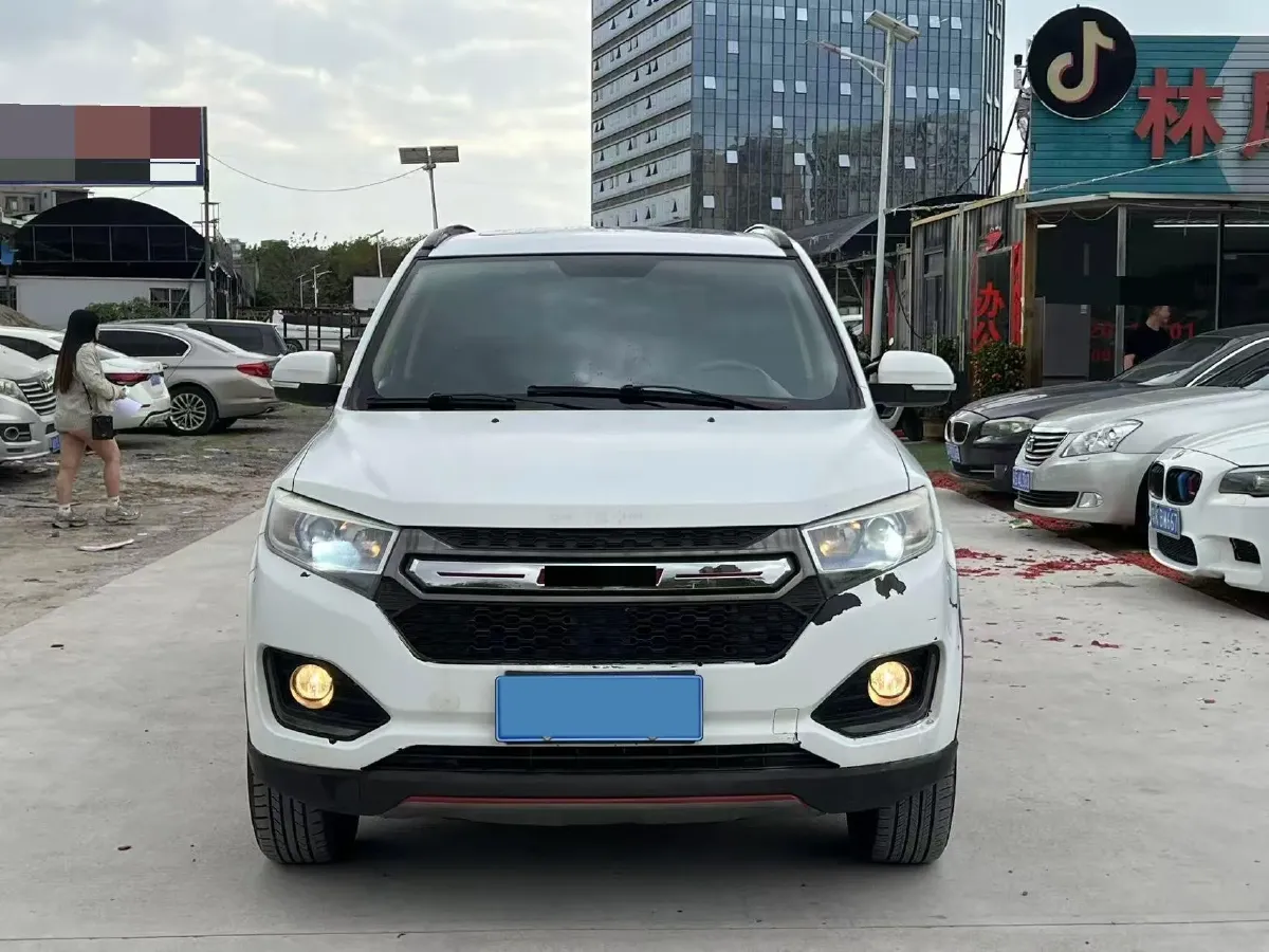 2017 Bestune B30 1.6L 109HP L4 6AT,autocango,china used car exporter,china ev exporter,chinese used car exporter,chinese used ev exporter