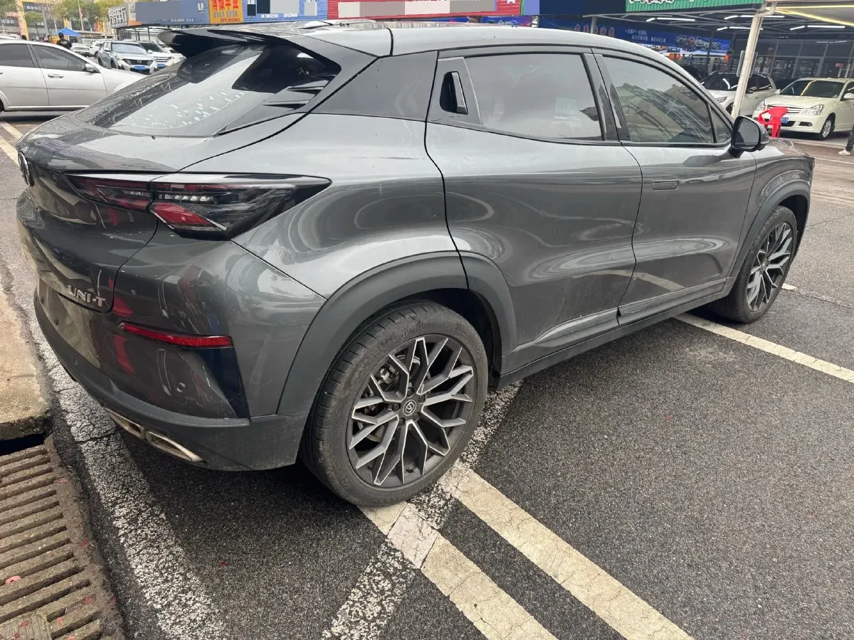 2022 ChangAn UNI-T 1.5T 188HP L4 7DCT,autocango,china used car exporter,china ev exporter,chinese used car exporter,chinese used ev exporter