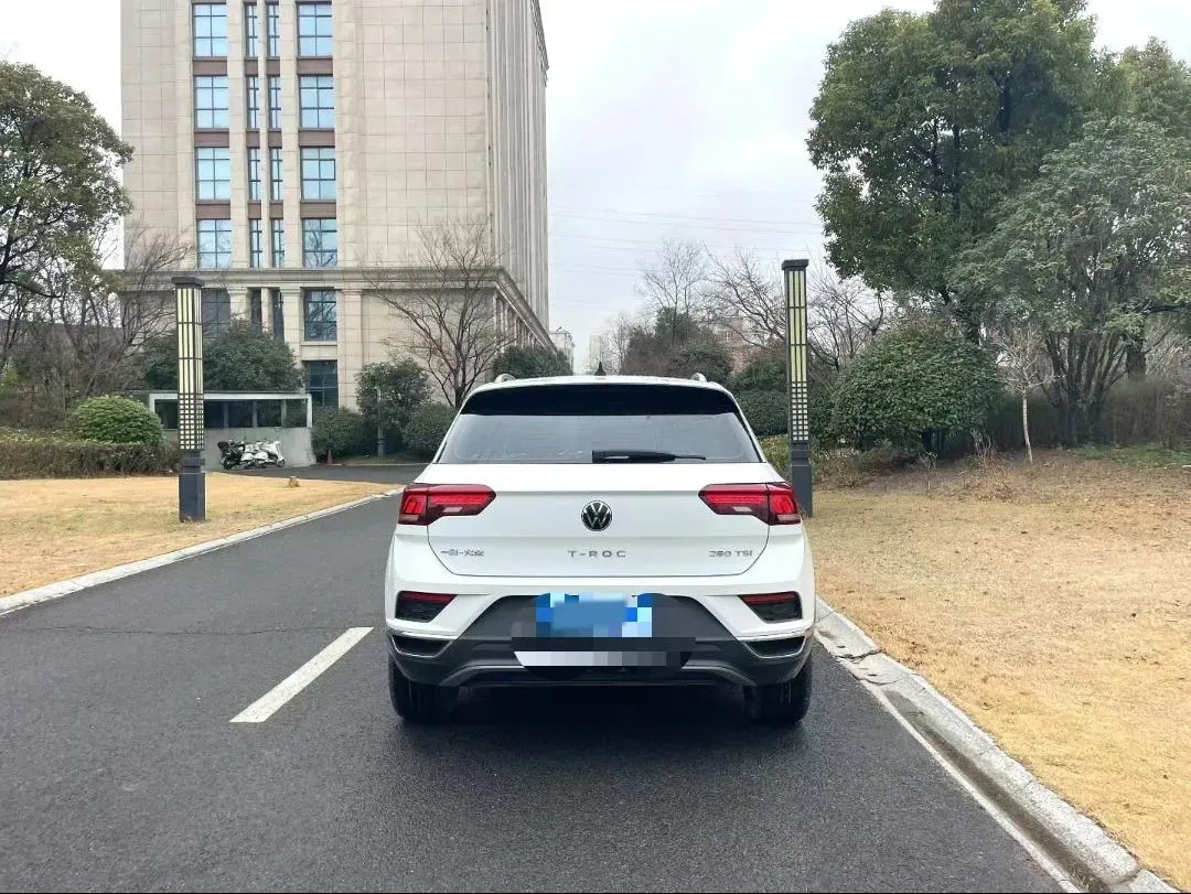 2021 Volkswagen T-Roc 1.4T 150HP L4 7DCT,autocango,china used car exporter,china ev exporter,chinese used car exporter,chinese used ev exporter