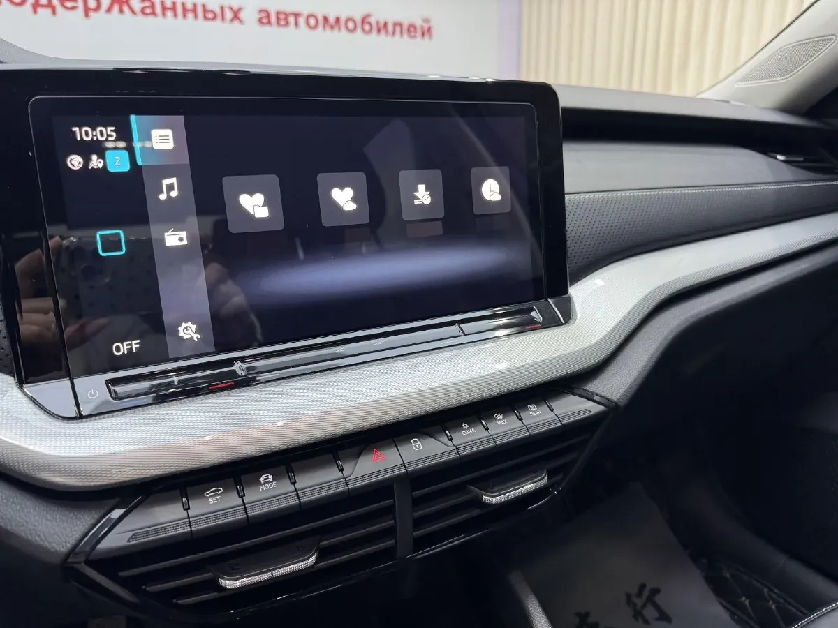 2022 Skoda Octavia 1.4T 150HP L4 7DCT,autocango,china used car exporter,china ev exporter,chinese used car exporter,chinese used ev exporter