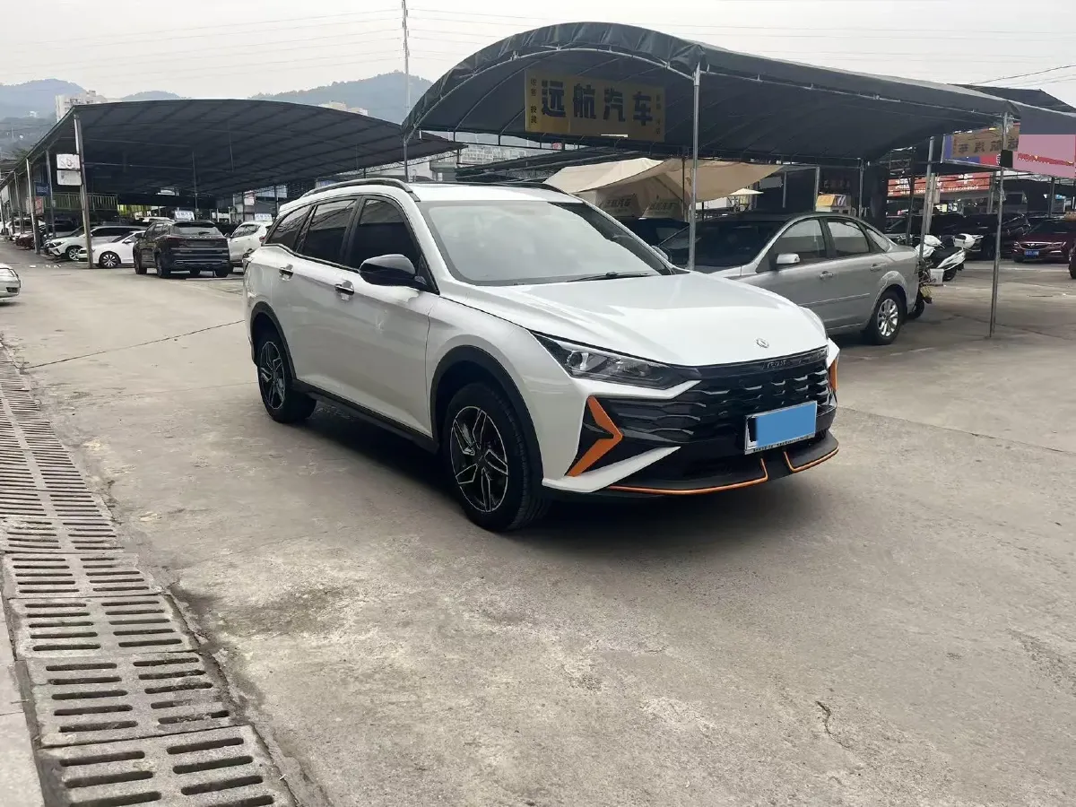 2024 DongFeng Aeolus YiXuan GS 1.5L 125HP L4 6DCT,autocango,china used car exporter,china ev exporter,chinese used car exporter,chinese used ev exporter
